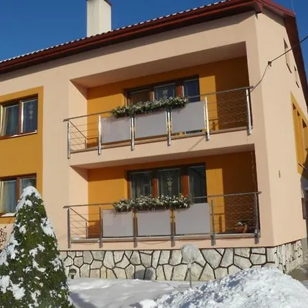 Chalupka Strba * Vysoké Tatry