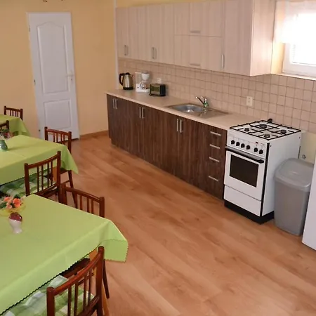 Chalupka Homestay Strba